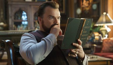 кадр из фильма Тайна дома с часами