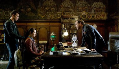 кадр из фильма Таймлесс 3: Изумрудная книга